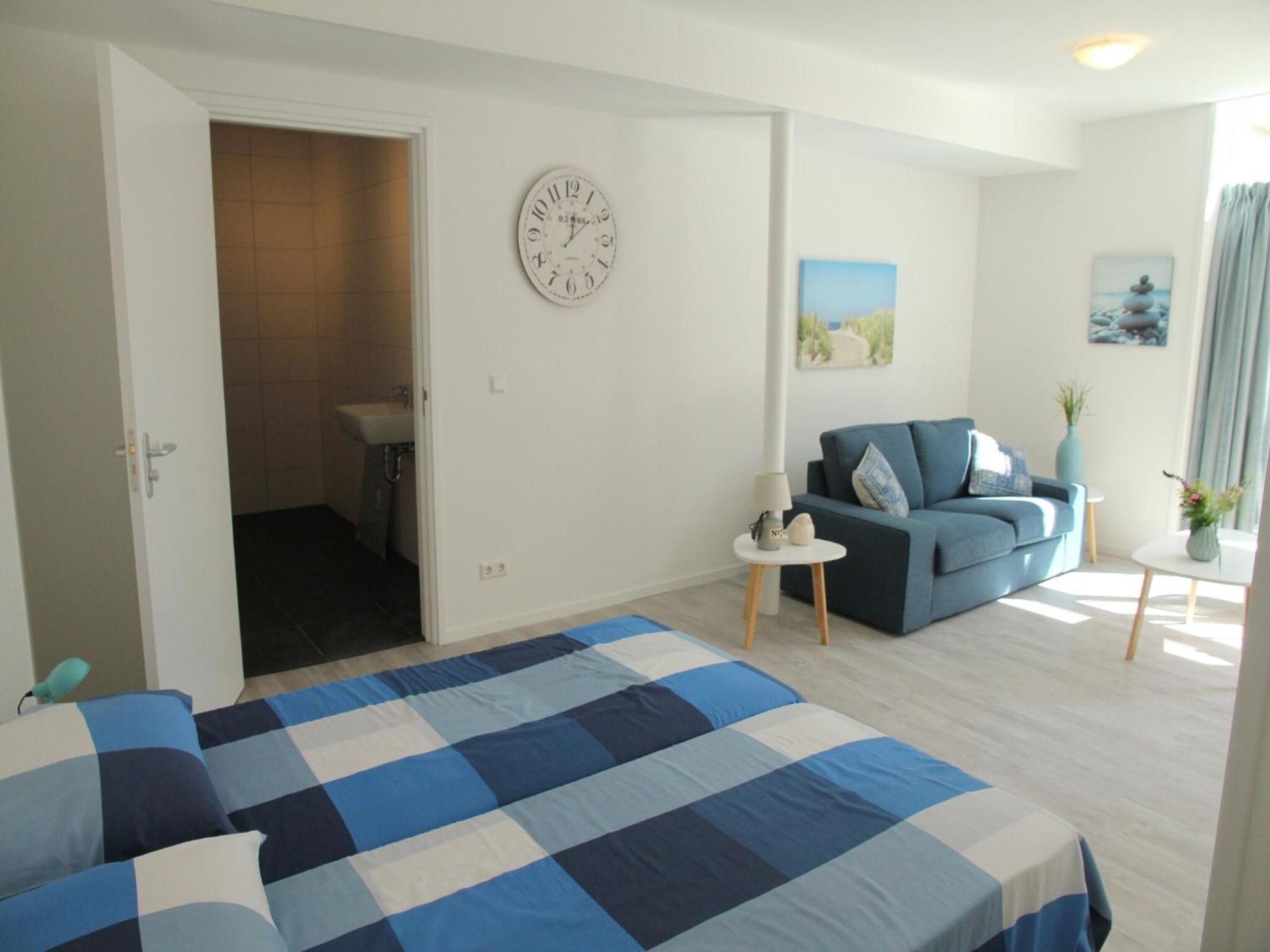 Appartement Stunning In North Holland Bike To The
